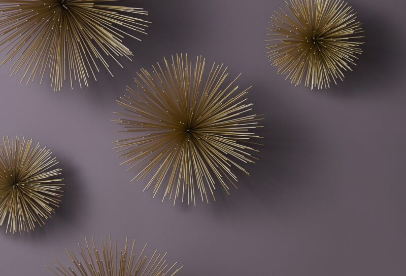 Seinäkoriste pöytäkoriste tähti metallia kulta