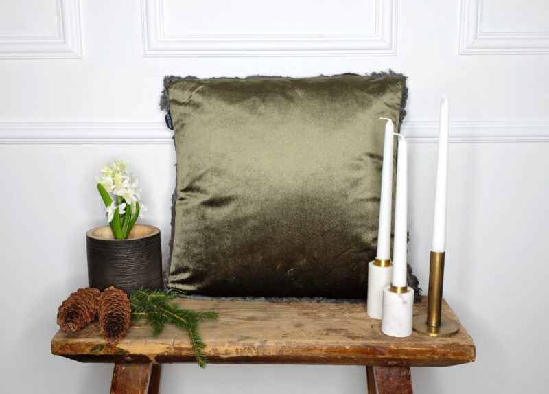 Sisustustyyny sammaleenvihreä samettia 45x45 cm