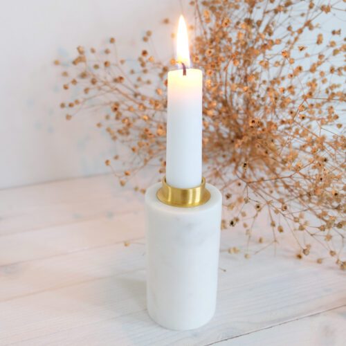 Kynttilänjalka valkoista marmoria pitkälle kynttilälle