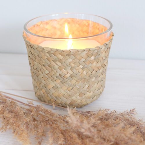 Tuoksukynttilä valkoinen lasia kaislateline