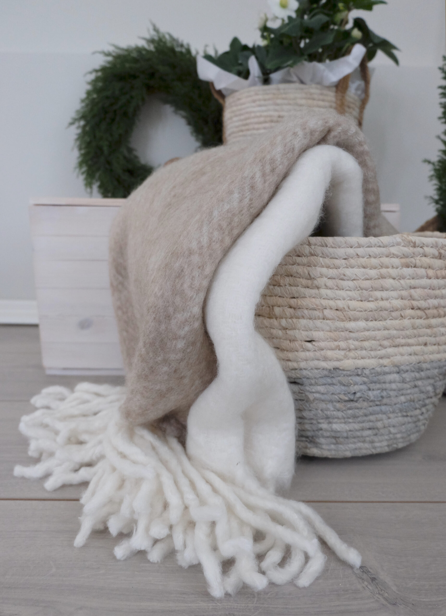 Torkkupeitto kalanruotokuvio ruskea valkoinen