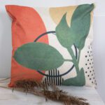 Värikäs kuviollinen lehtiaiheinen sisustustyynynpäällinen