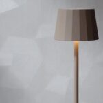 Pöytävalaisin ladattava ja langaton ruskea