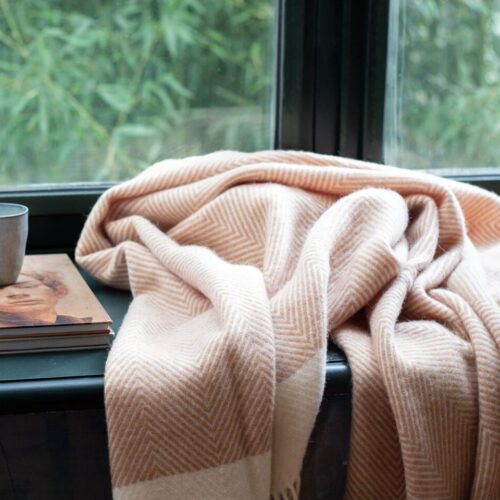 Torkkupeitto viltti seepia vaaleanruskea 100% villaa