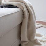 Torkkupeitto luonnonvalkoinen 100% villaa