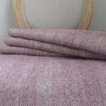 Torkkupeitto violetti villaa